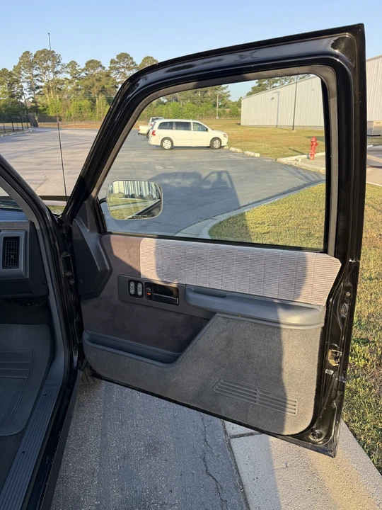 1990 Chevrolet C/K 4th Gen - Image 31 of 31