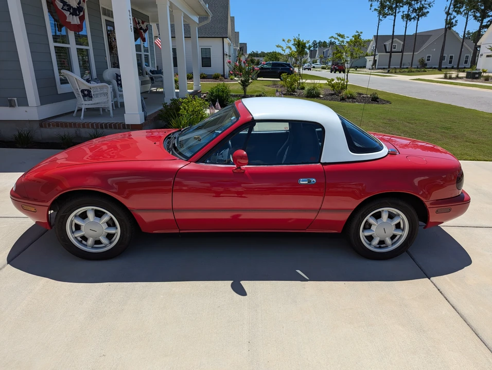 1990 Mazda NA MX-5 Miata - Image 4 of 31