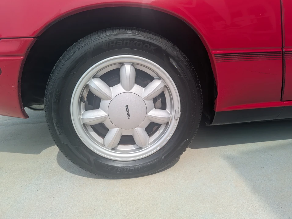 1990 Mazda NA MX-5 Miata - Image 13 of 31