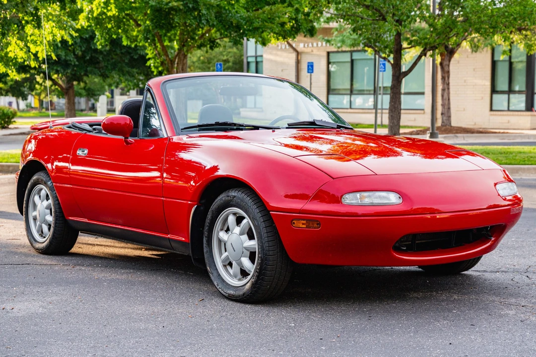 1990 Mazda NA MX-5 Miata - Image 8 of 31