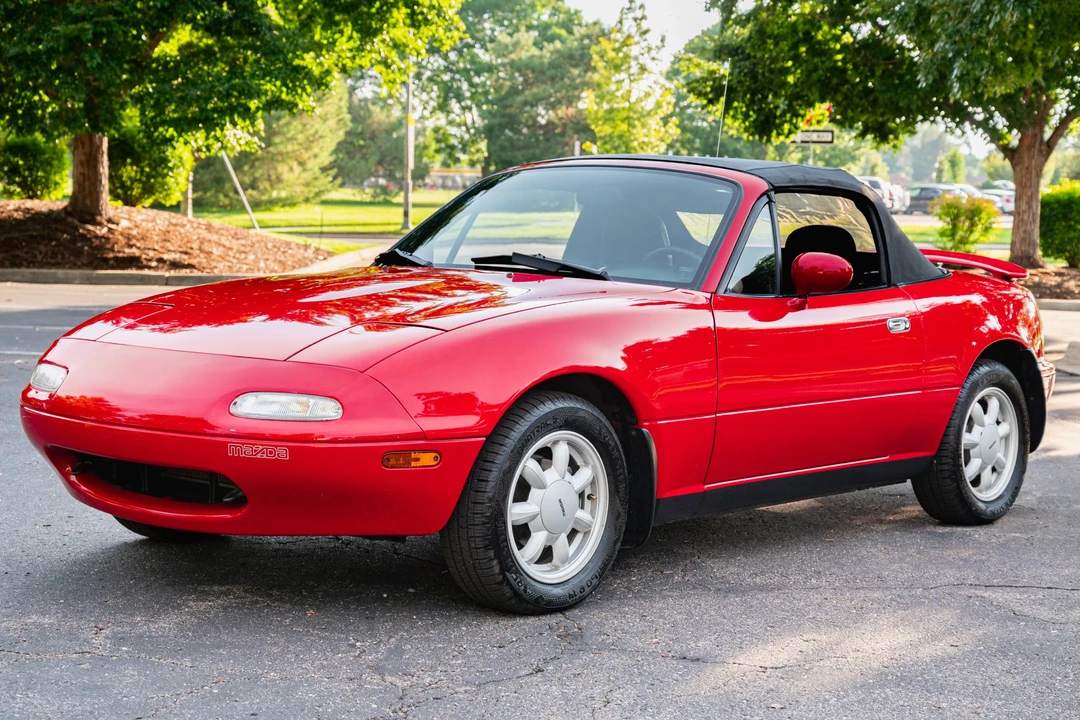 1990 Mazda NA MX-5 Miata - Image 11 of 31