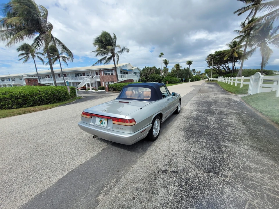 1991 Alfa Romeo Series 4 - Image 11 of 31