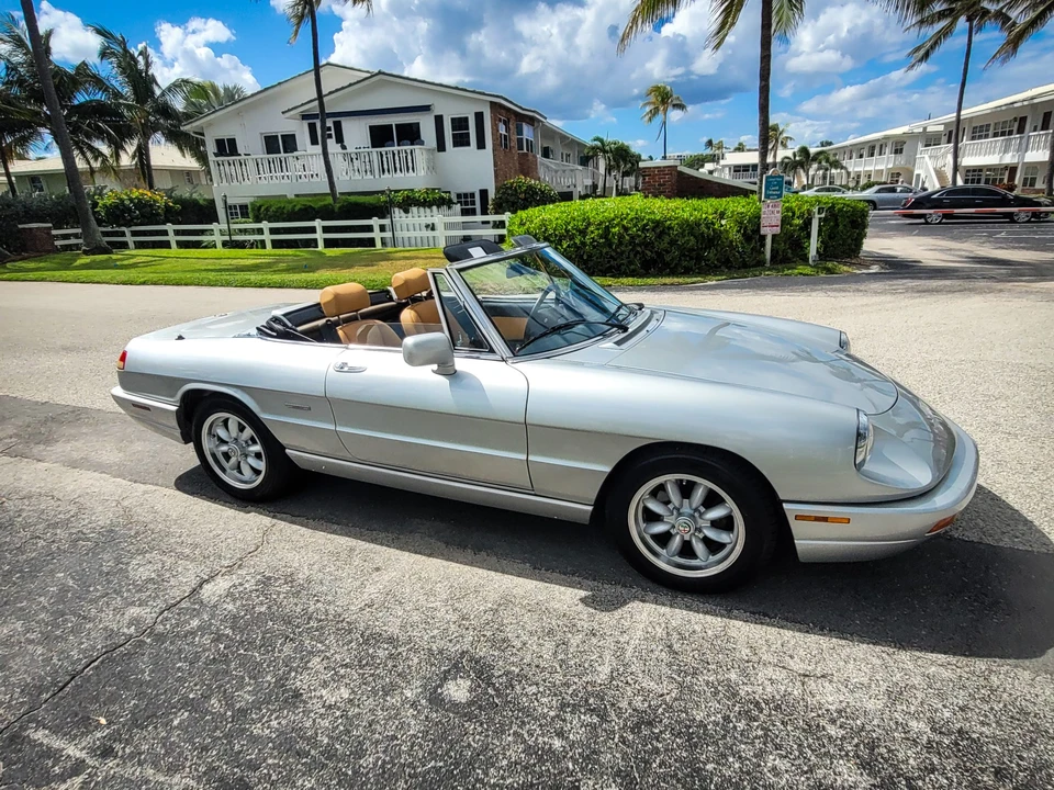 1991 Alfa Romeo Series 4 - Image 24 of 31
