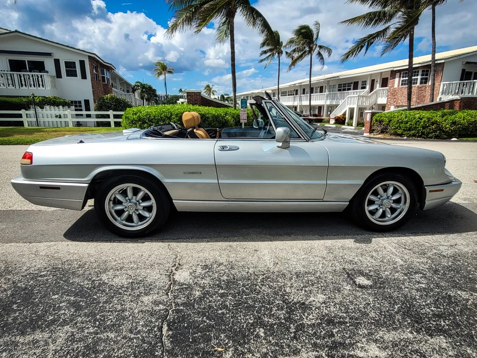 1991 Alfa Romeo Series 4 - Image 25 of 31
