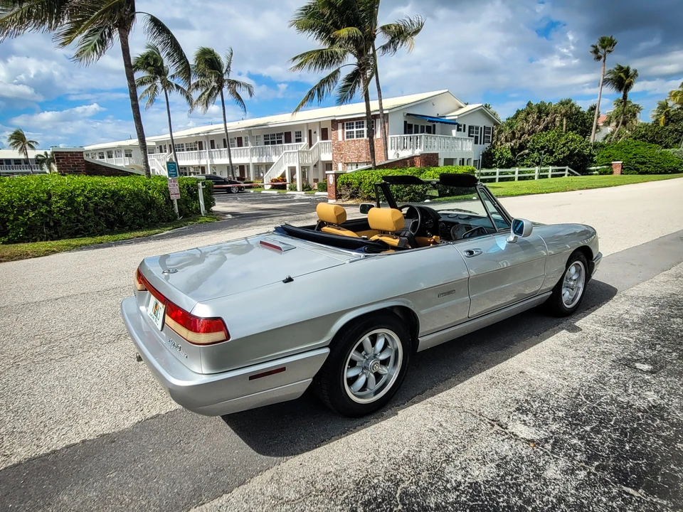 1991 Alfa Romeo Series 4 - Image 27 of 31