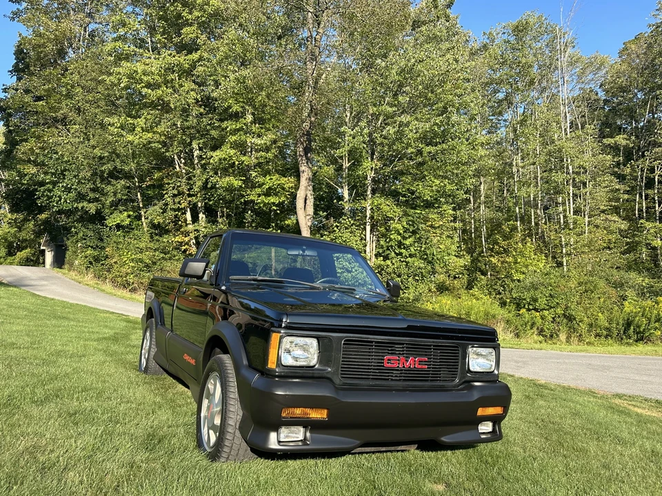 1991 GMC Syclone - Image 5 of 31