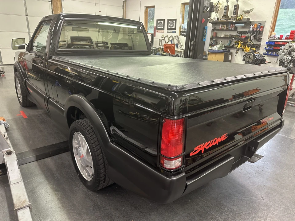 1991 GMC Syclone - Image 15 of 31