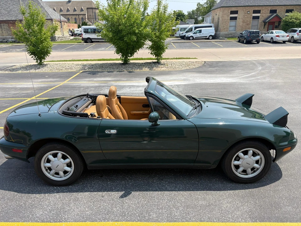 1991 Mazda NA MX-5 Miata - Image 13 of 31