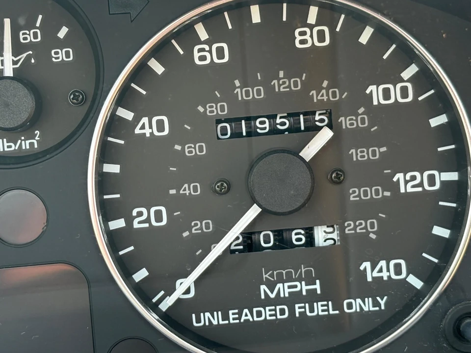 1991 Mazda NA MX-5 Miata - Image 19 of 31