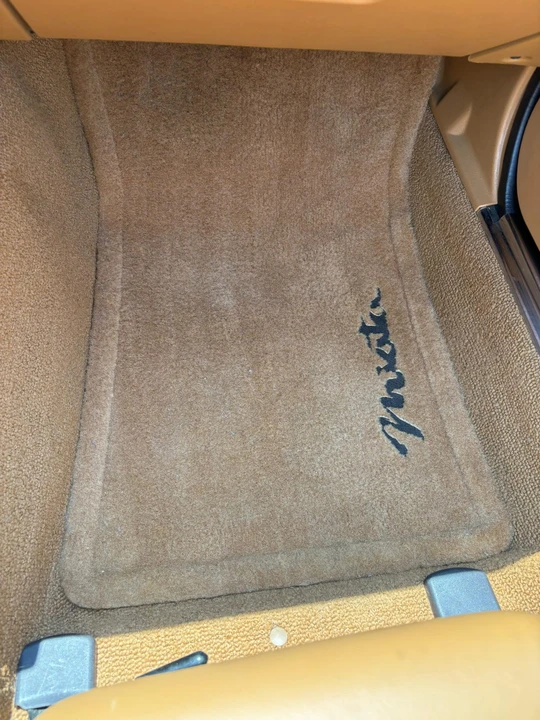 1991 Mazda NA MX-5 Miata - Image 21 of 31
