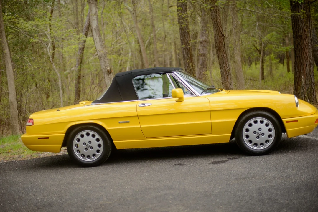 1992 Alfa Romeo Series 4 - Image 13 of 31