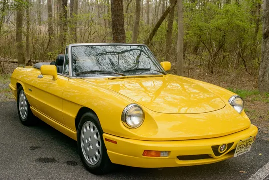 1992 Alfa Romeo Spider Veloce
