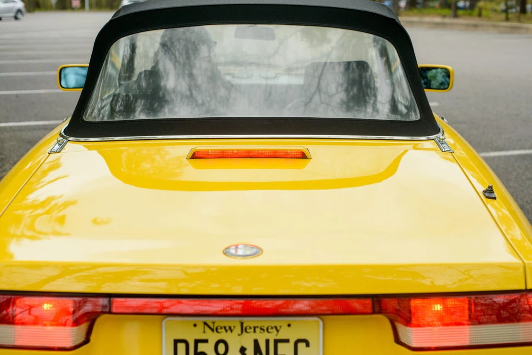 1992 Alfa Romeo Series 4 - Image 27 of 31