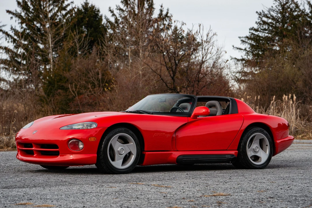 1992 Dodge Viper 1st Gen - Image 2 of 31