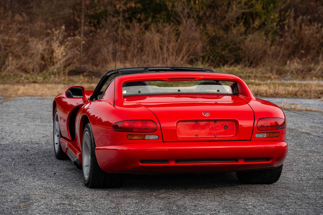 1992 Dodge Viper 1st Gen - Image 28 of 31