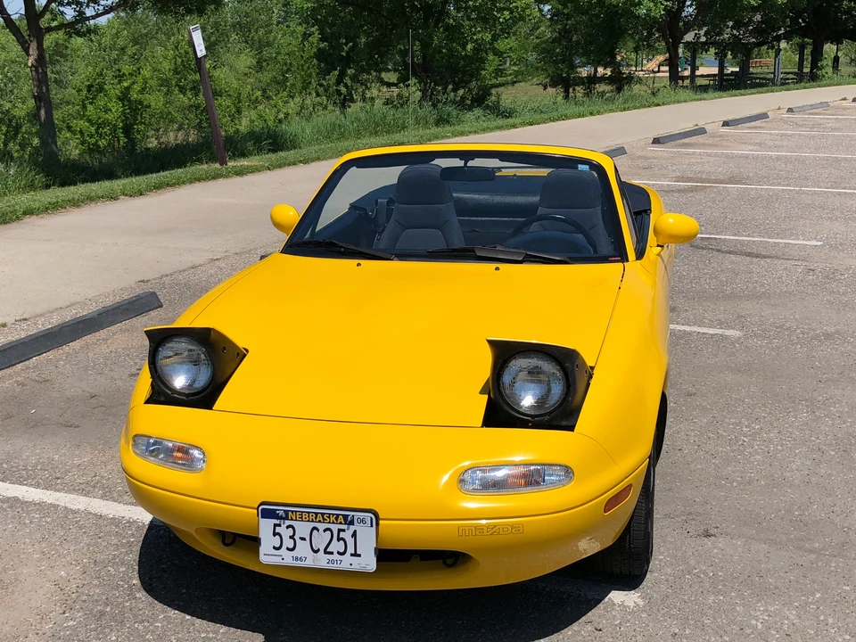 1992 Mazda NA MX-5 Miata - Image 16 of 31