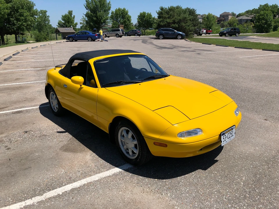 1992 Mazda NA MX-5 Miata - Image 19 of 31