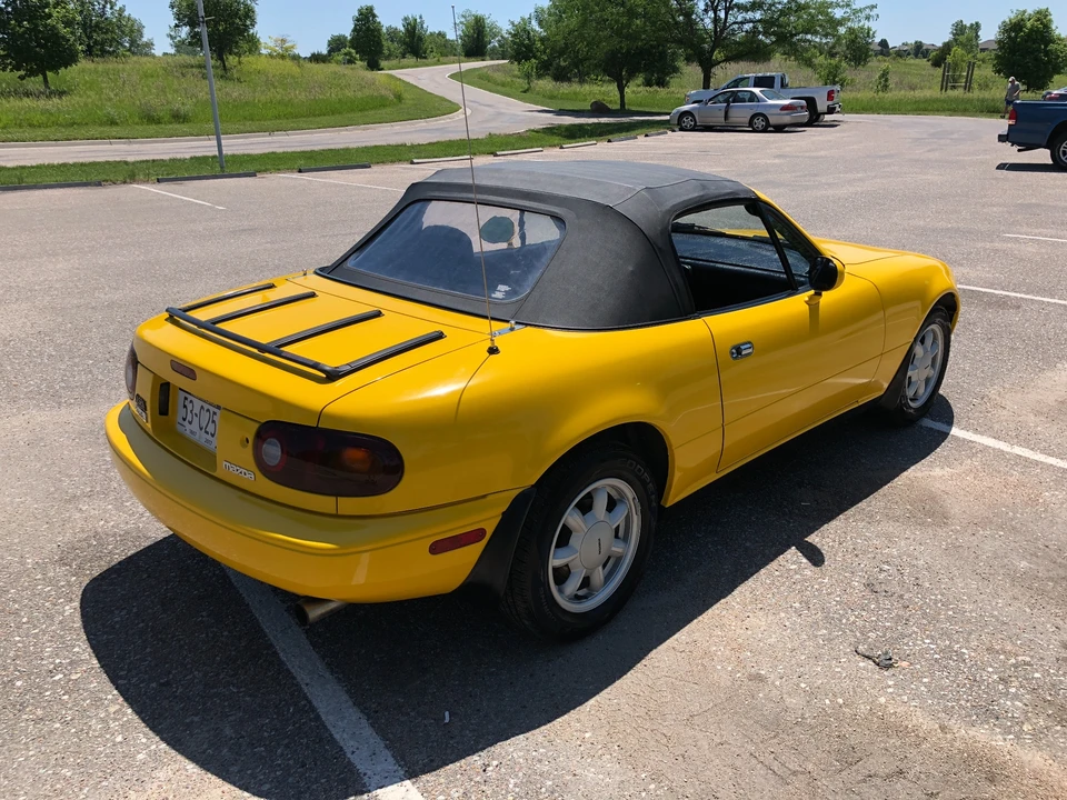 1992 Mazda NA MX-5 Miata - Image 22 of 31