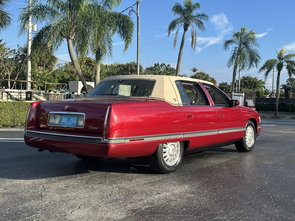 1994 Cadillac DeVille 7th Gen - Image 7 of 31