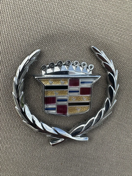 1994 Cadillac DeVille 7th Gen - Image 18 of 31