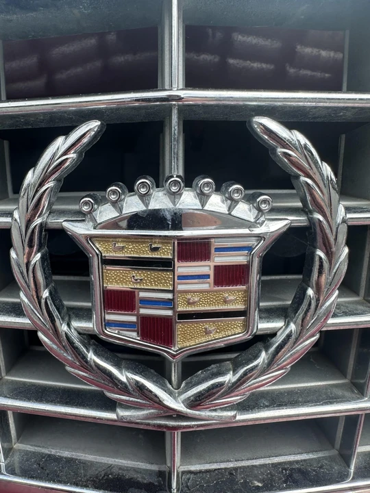 1994 Cadillac DeVille 7th Gen - Image 16 of 31