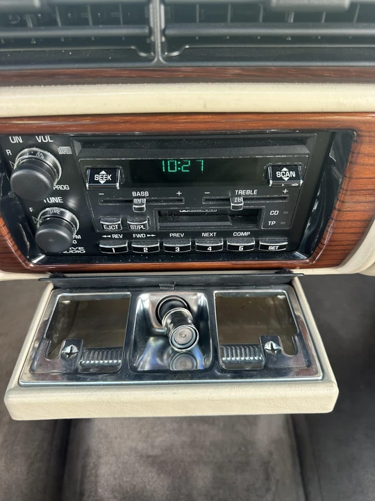1994 Cadillac DeVille 7th Gen - Image 31 of 31