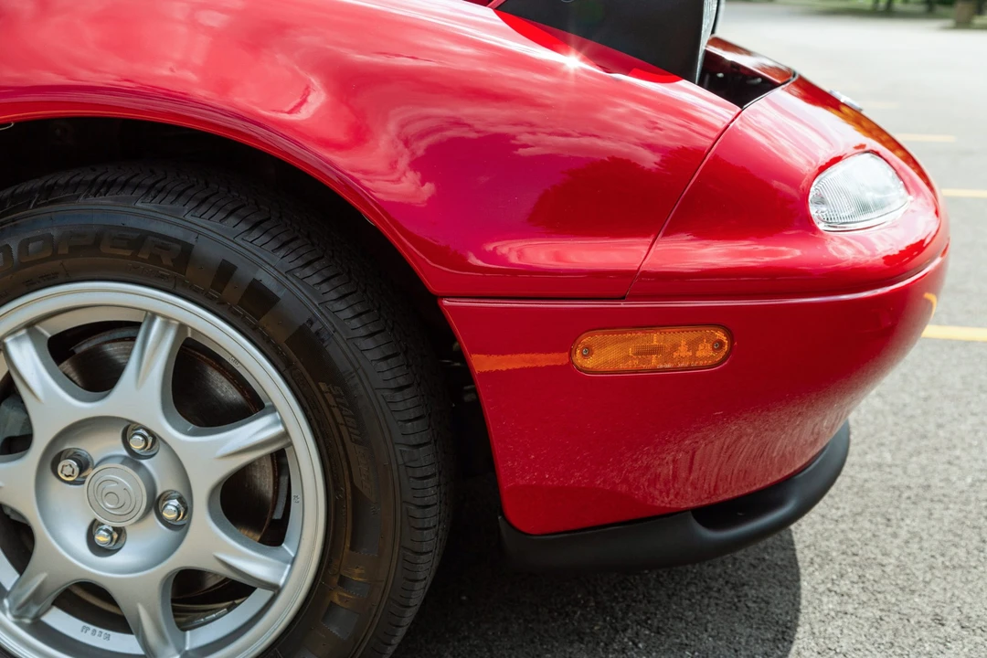 1994 Mazda NA MX-5 Miata - Image 30 of 31