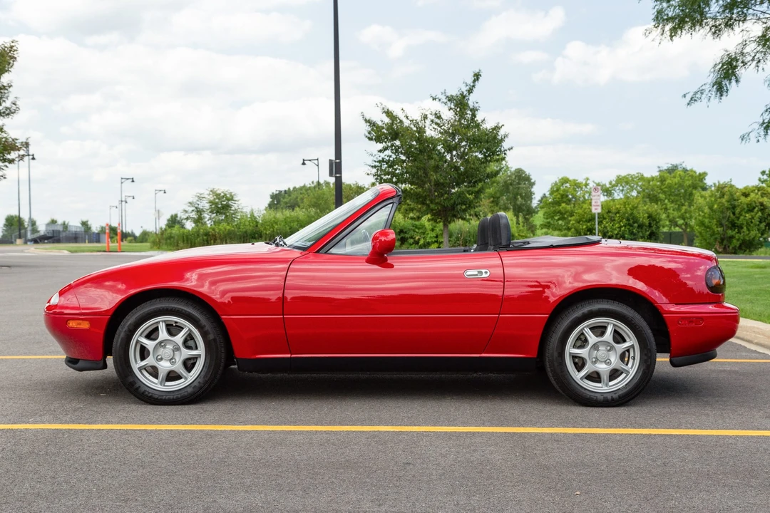 1994 Mazda NA MX-5 Miata - Image 8 of 31