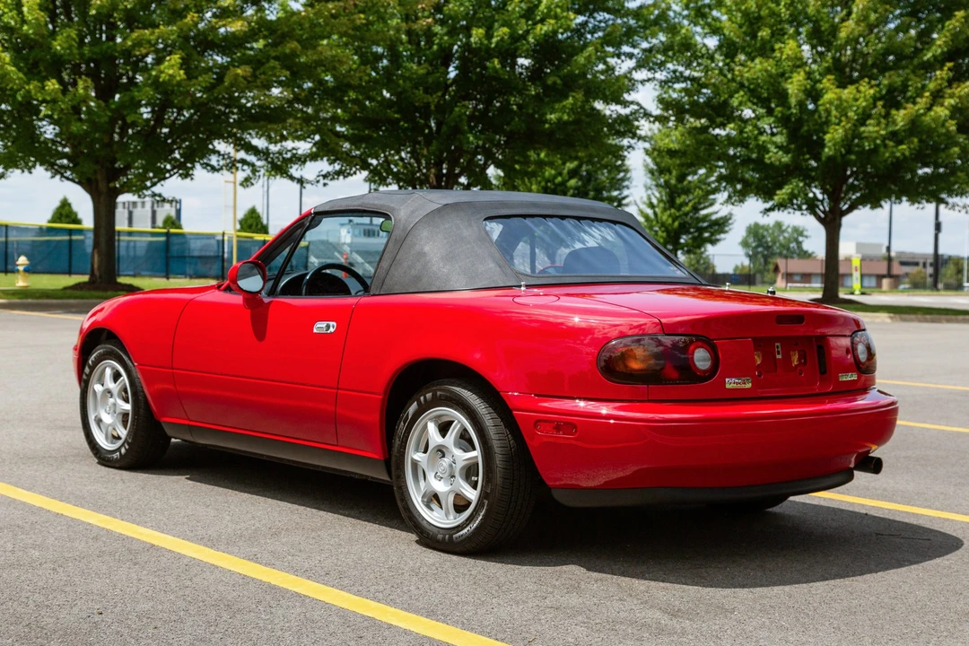 1994 Mazda NA MX-5 Miata - Image 17 of 31