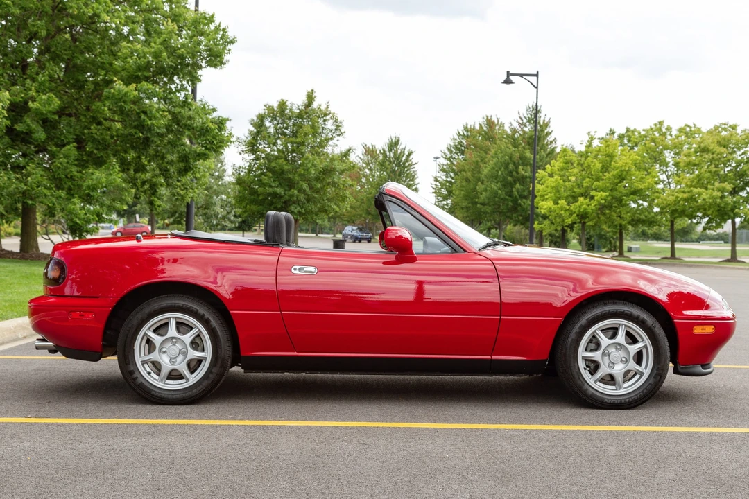1994 Mazda NA MX-5 Miata - Image 4 of 31
