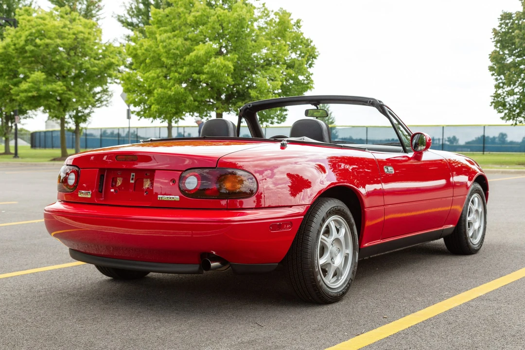 1994 Mazda NA MX-5 Miata - Image 5 of 31