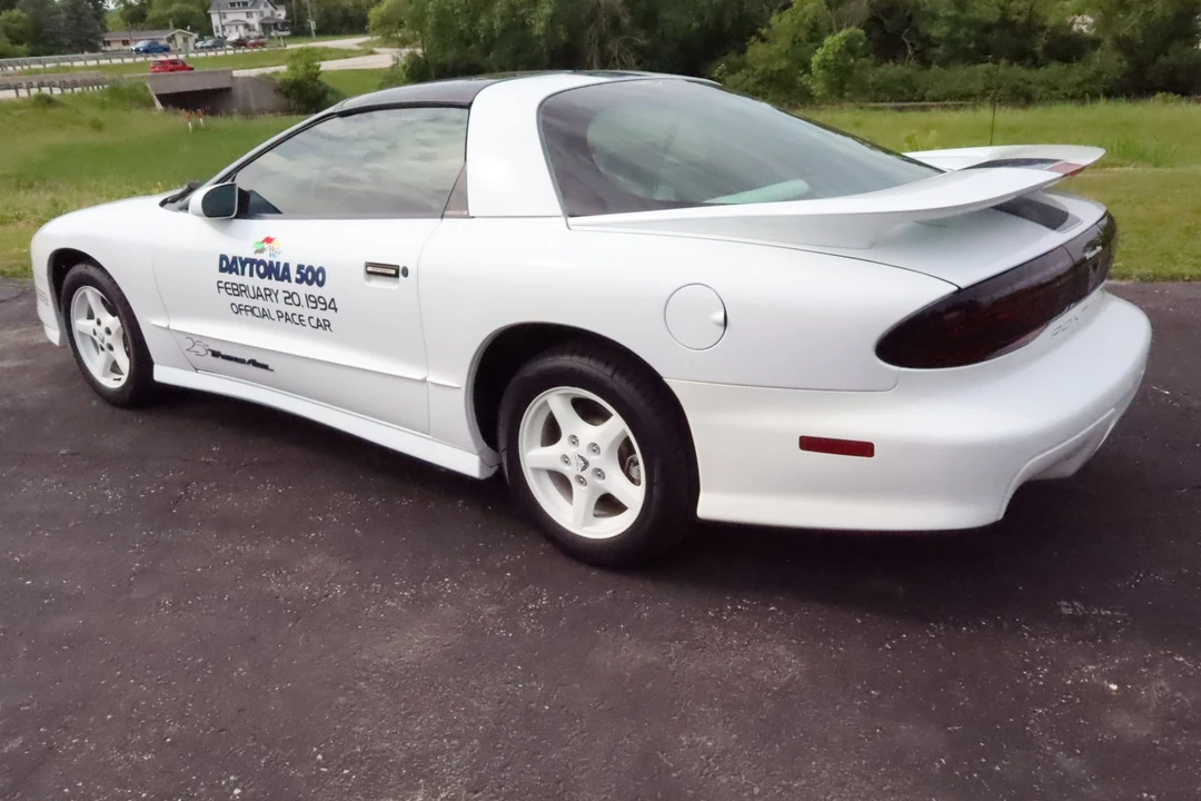 1994 Pontiac Firebird Trans Am 4th Gen - Image 22 of 31