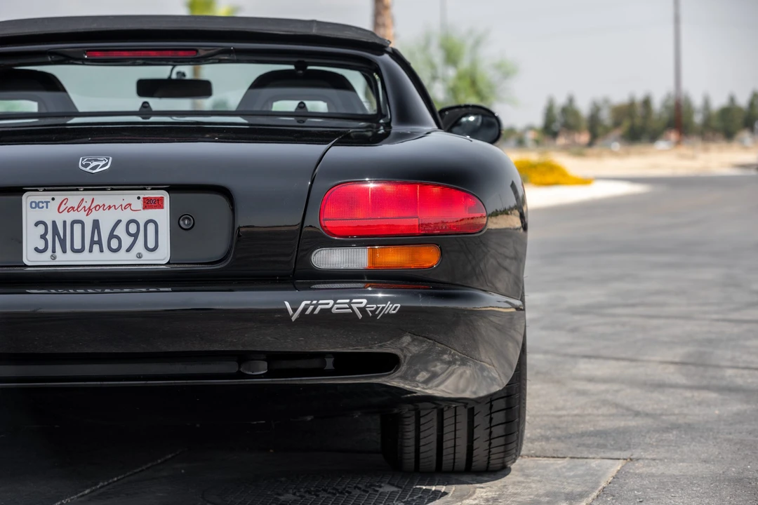 1995 Dodge Viper 1st Gen - Image 24 of 31
