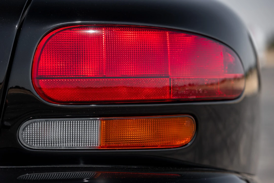1995 Dodge Viper 1st Gen - Image 23 of 31