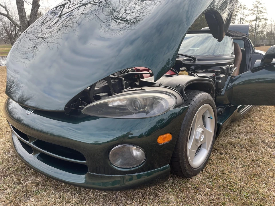 1995 Dodge Viper 1st Gen - Image 28 of 31
