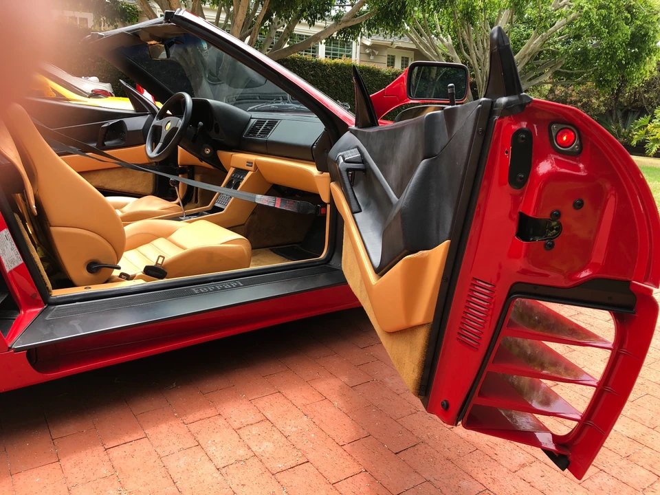 1995 Ferrari 348 Spider - Image 31 of 31