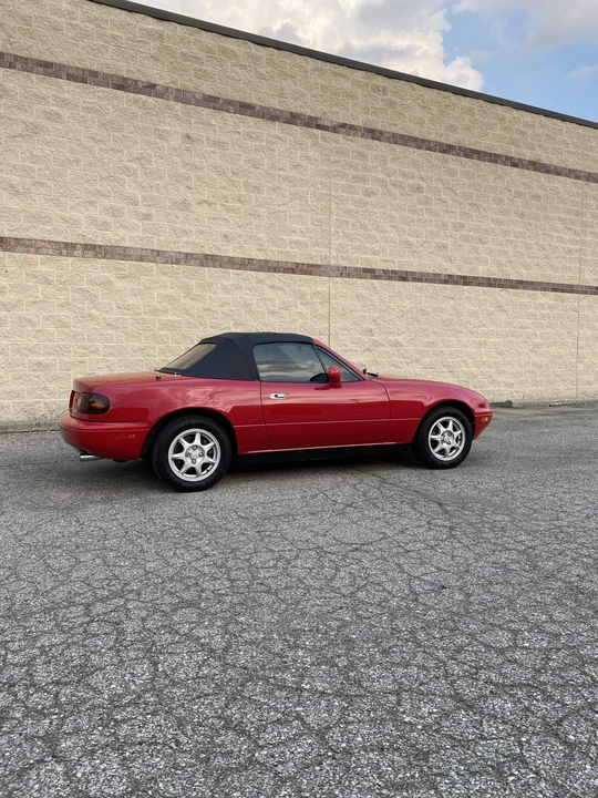 1995 Mazda NA MX-5 Miata - Image 26 of 31