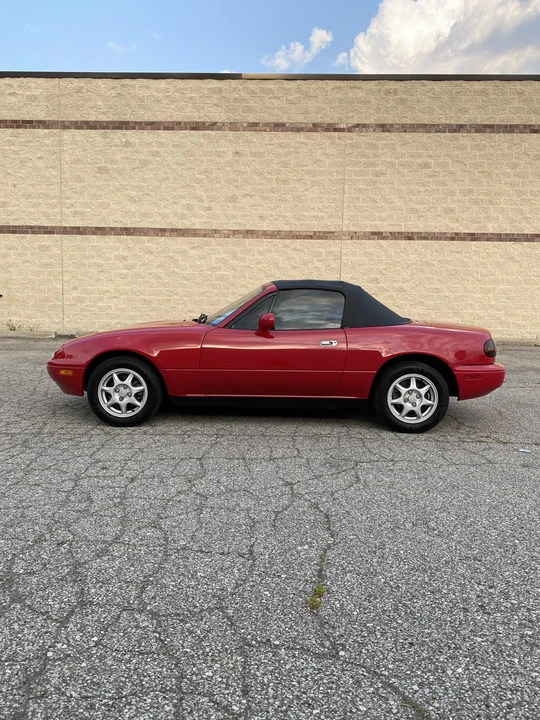 1995 Mazda NA MX-5 Miata - Image 11 of 31