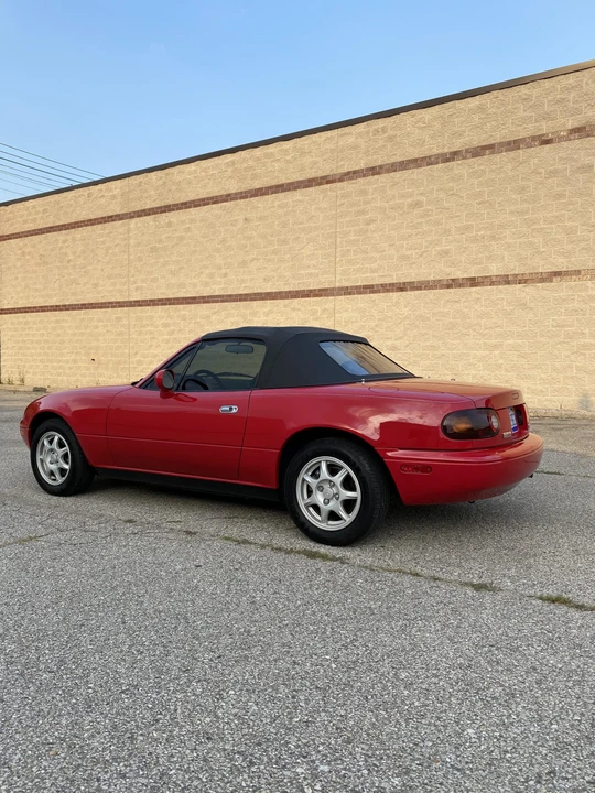 1995 Mazda NA MX-5 Miata - Image 13 of 31