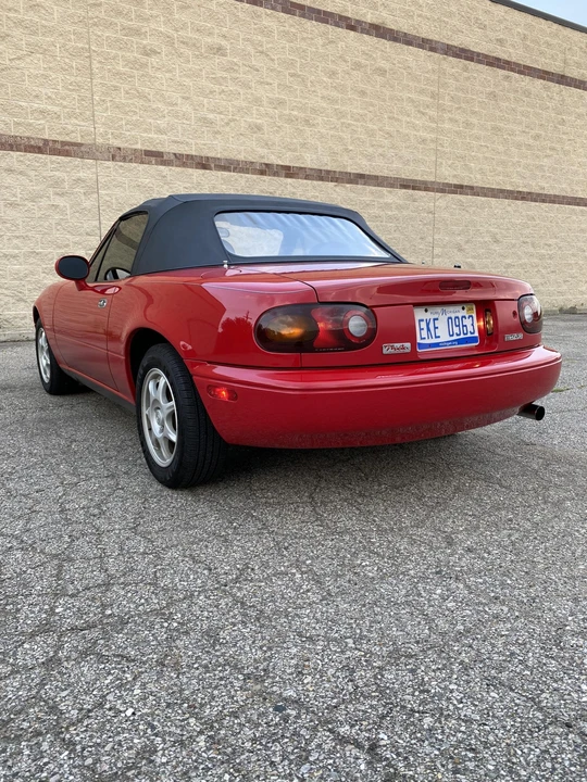 1995 Mazda NA MX-5 Miata - Image 17 of 31