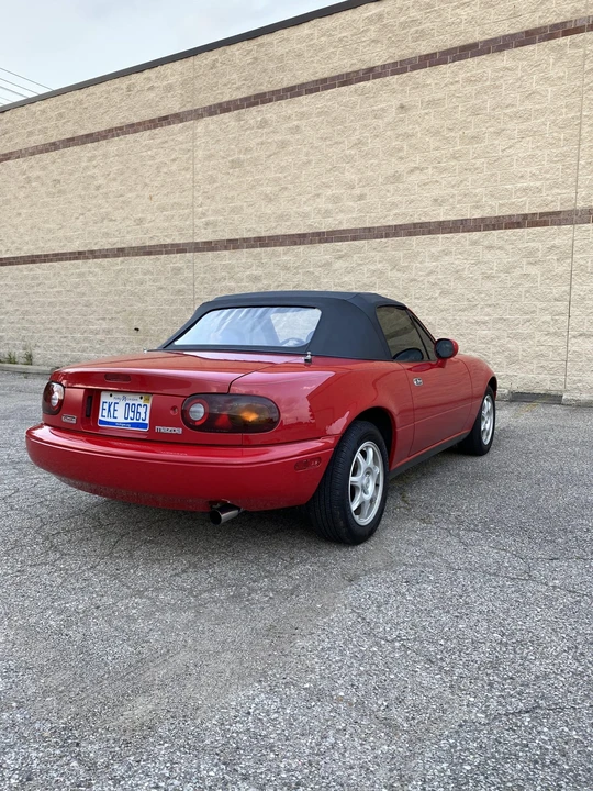 1995 Mazda NA MX-5 Miata - Image 23 of 31