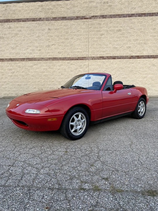 1995 Mazda NA MX-5 Miata - Image 8 of 31