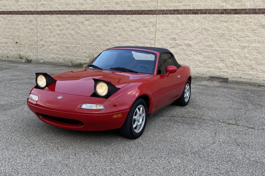1995 Mazda NA MX-5 Miata - Image 3 of 31