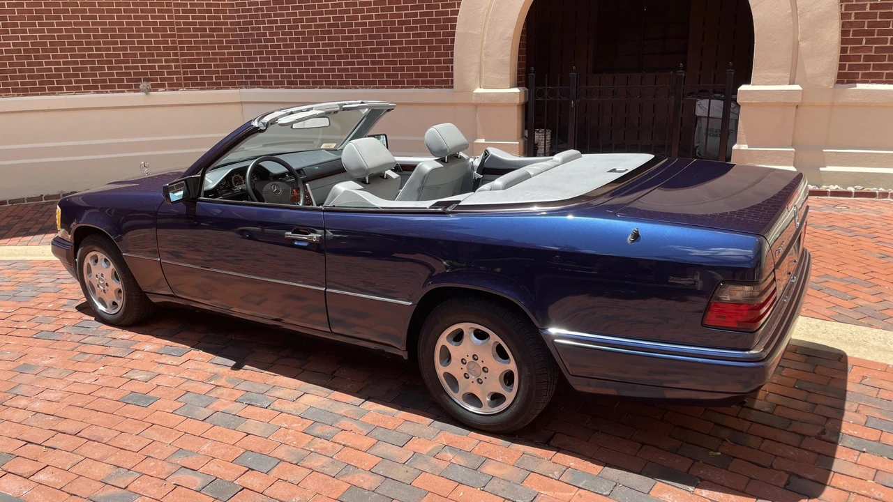 1995 Mercedes-Benz W124 E-Class - Image 4 of 31