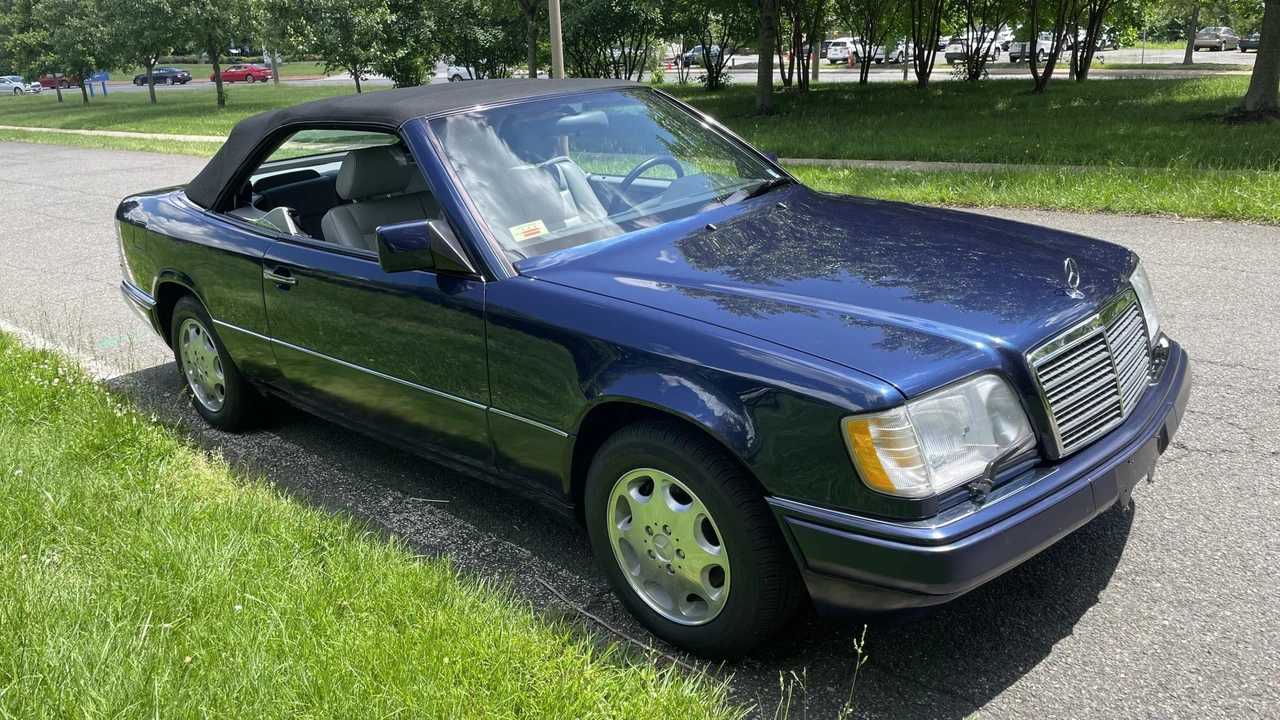 1995 Mercedes-Benz W124 E-Class - Image 18 of 31