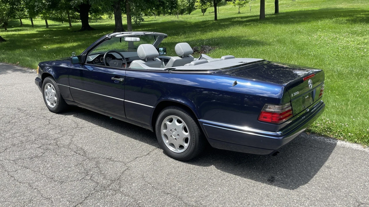 1995 Mercedes-Benz W124 E-Class - Image 25 of 31