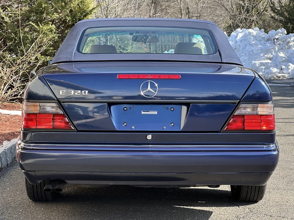1995 Mercedes-Benz W124 E-Class - Image 21 of 31