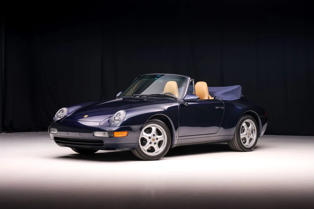 1995 Porsche 993 Carrera - Image 2 of 31