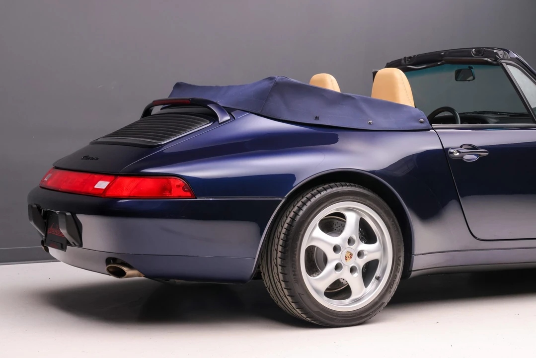 1995 Porsche 993 Carrera - Image 24 of 31