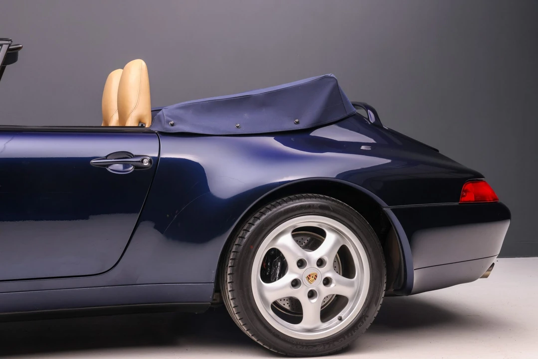 1995 Porsche 993 Carrera - Image 23 of 31